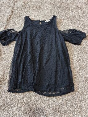 Lily Star Black Cold-Shoulder Lace Blouse